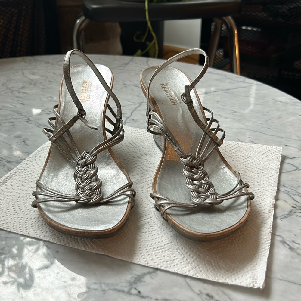 Kenneth Cole Reaction silver wedges with cork detail
